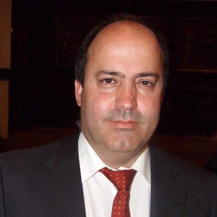 António Mário Costa